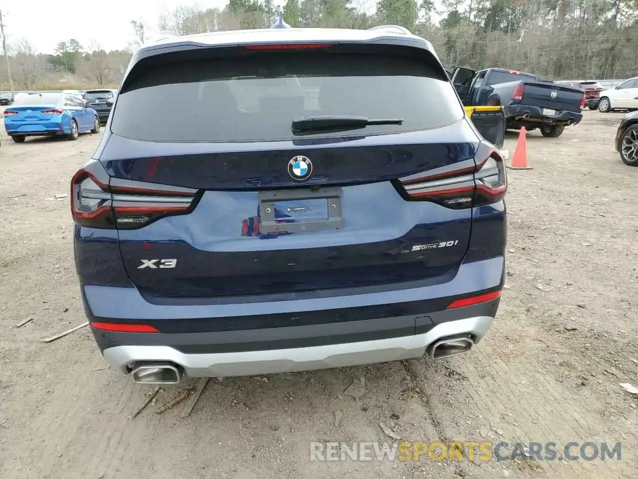 6 Photograph of a damaged car 5UX43DP0XR9U81193 BMW X3 2024