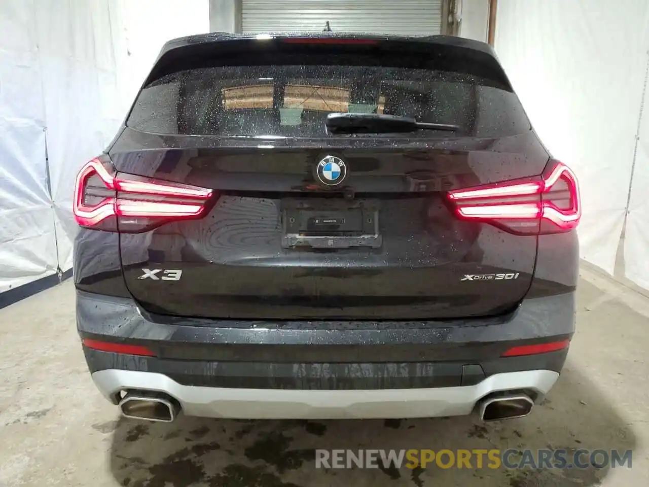 6 Photograph of a damaged car 5UX53DP00R9T97758 BMW X3 2024