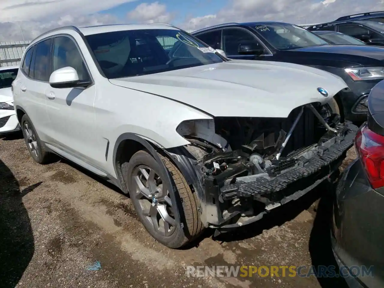 4 Photograph of a damaged car 5UX53DP02R9U20098 BMW X3 2024