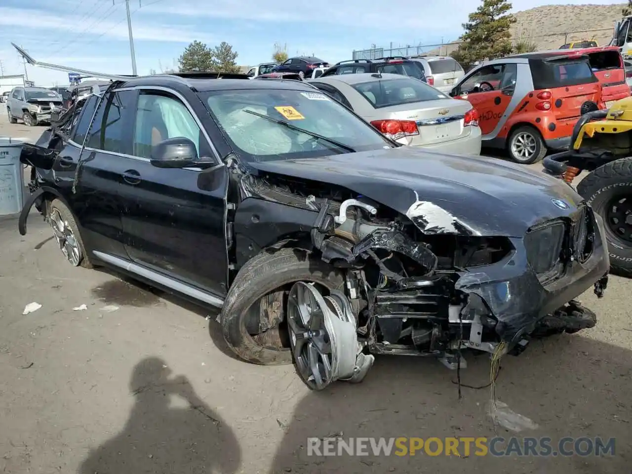 4 Photograph of a damaged car 5UX53DP07R9U23496 BMW X3 2024