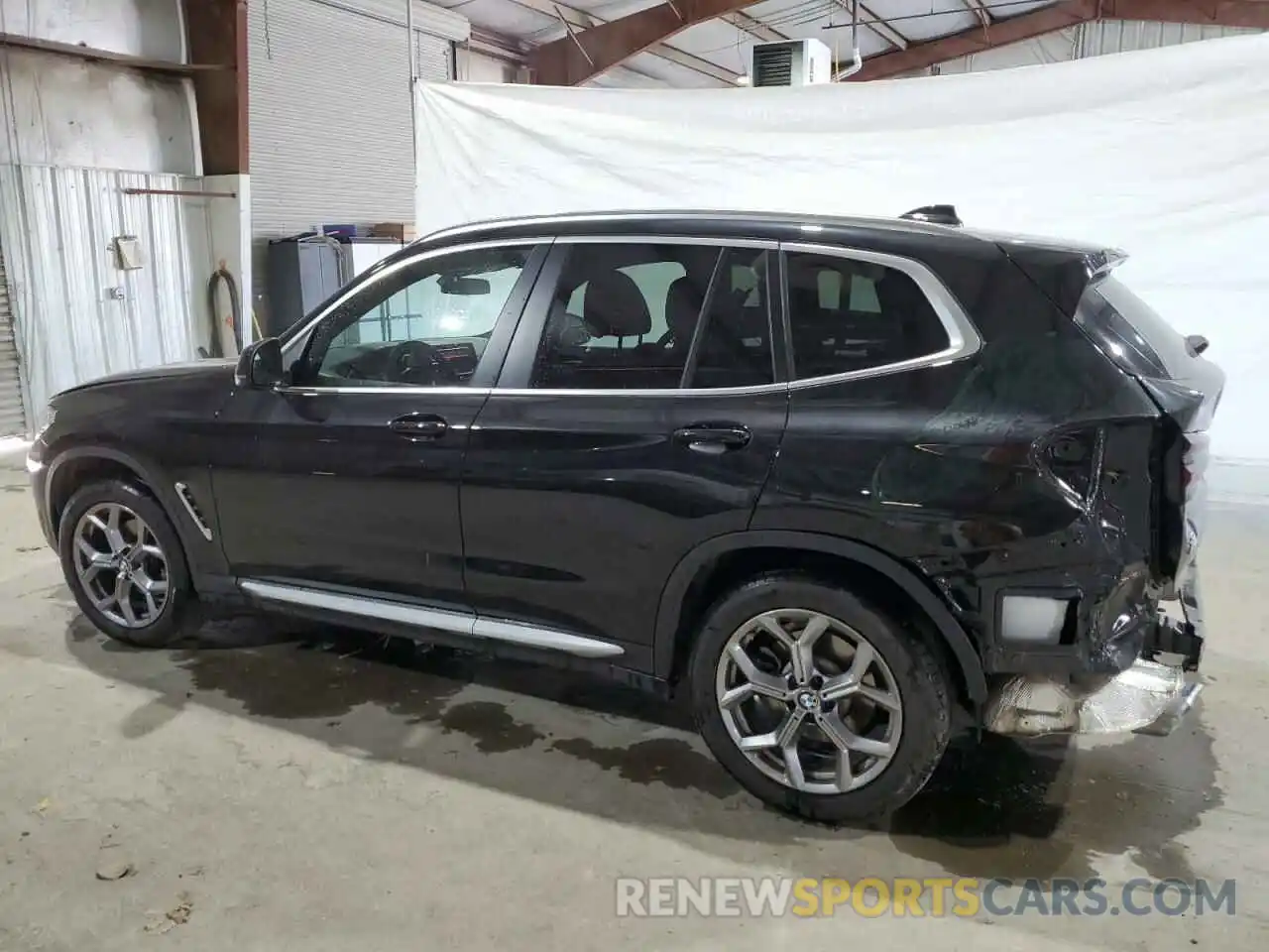 2 Photograph of a damaged car 5UX53DP09R9T47490 BMW X3 2024