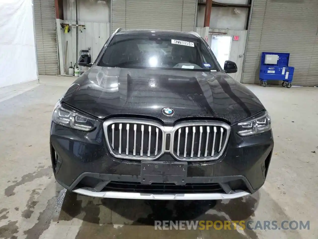 5 Photograph of a damaged car 5UX53DP09R9T47490 BMW X3 2024