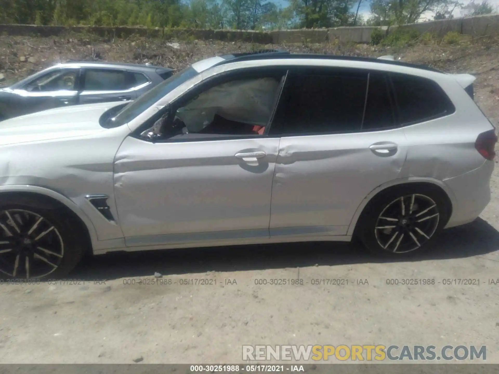 12 Фотография поврежденного автомобиля 5YMTS0C01LLT10493 BMW X3 M 2020