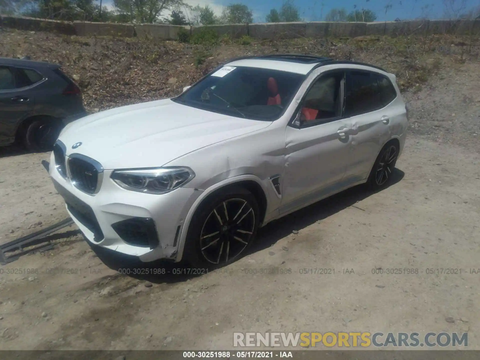 2 Photograph of a damaged car 5YMTS0C01LLT10493 BMW X3 M 2020