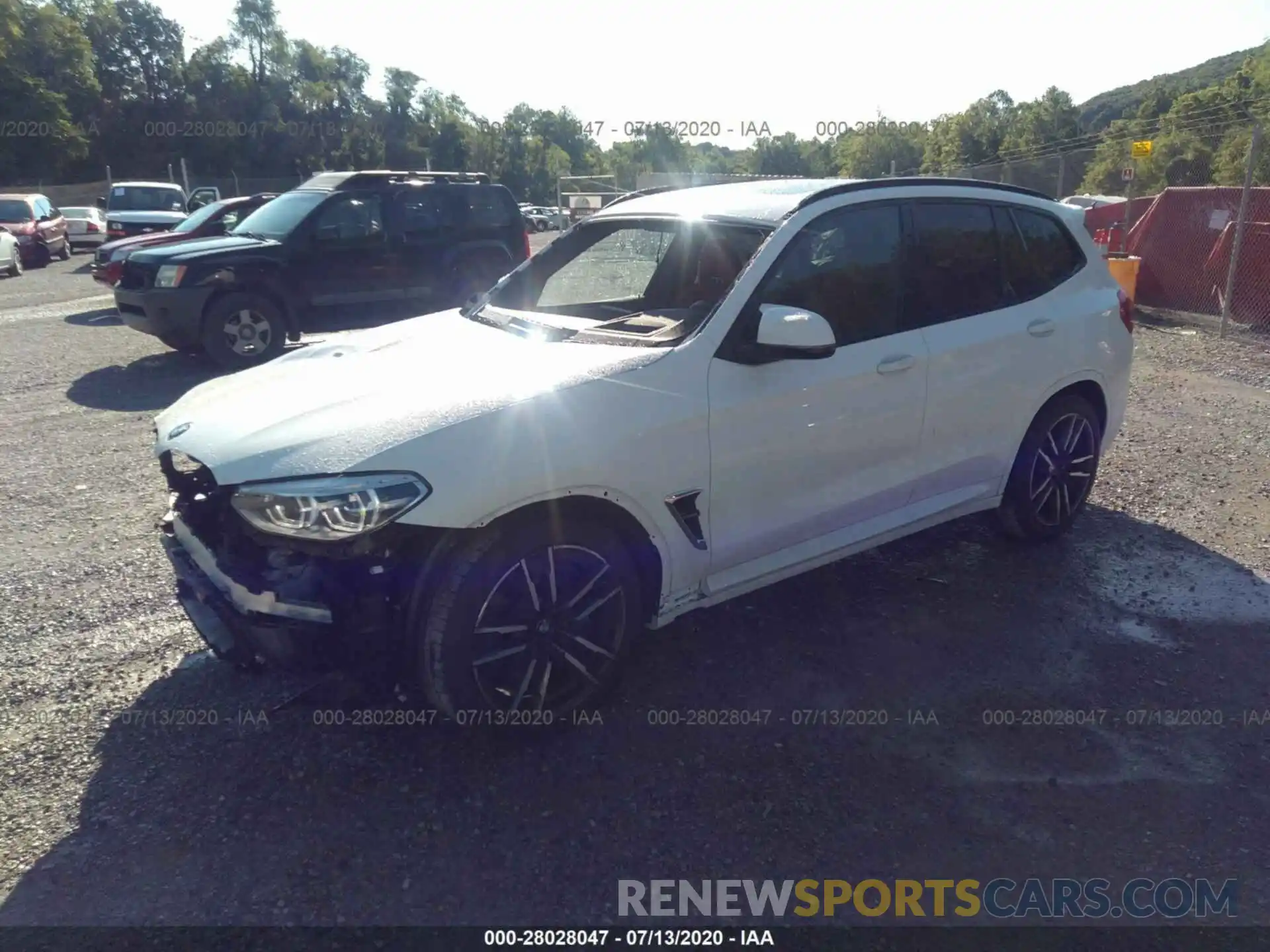 2 Photograph of a damaged car 5YMTS0C02L9B76965 BMW X3 M 2020