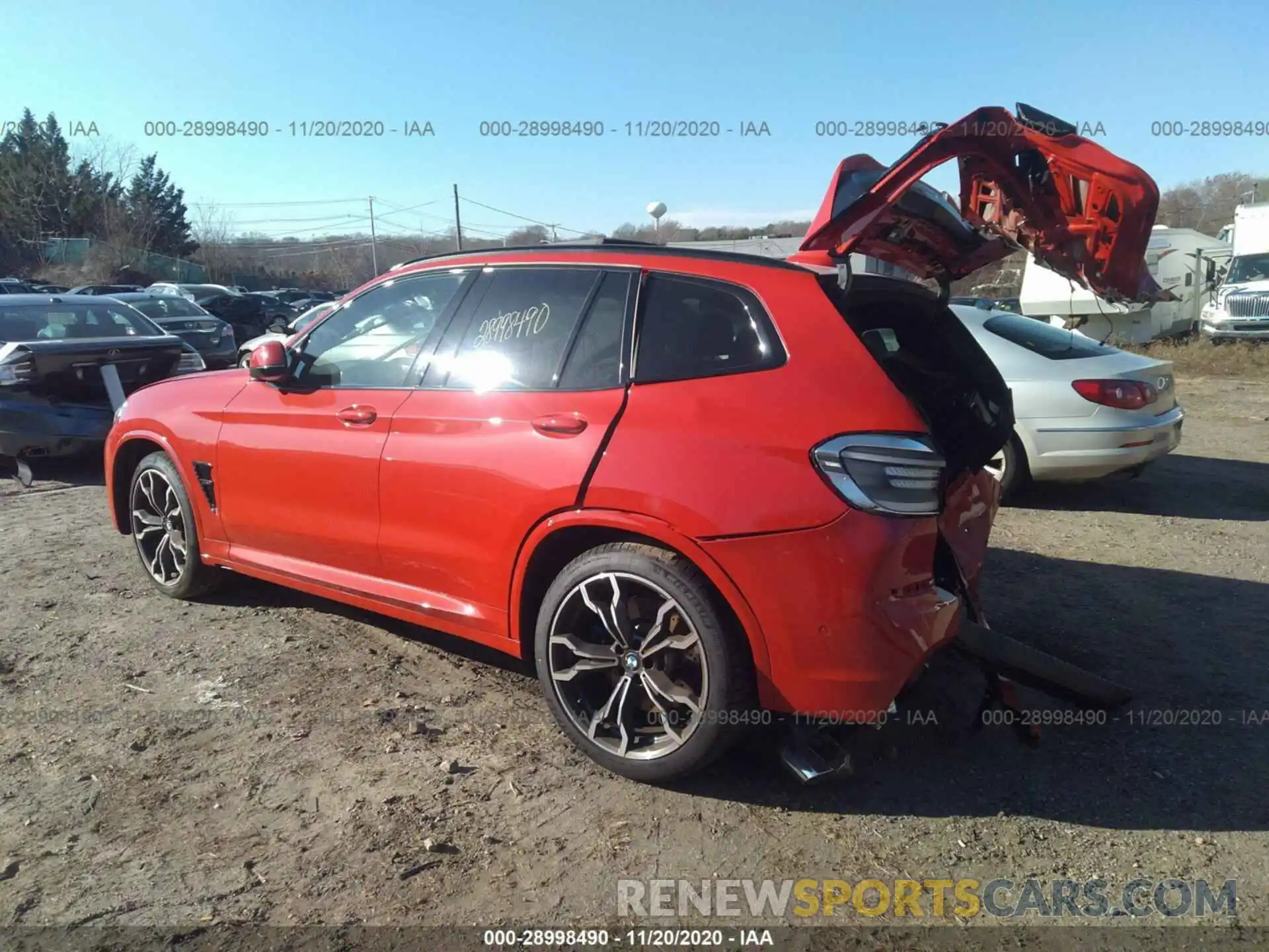 3 Photograph of a damaged car 5YMTS0C04L9C01820 BMW X3 M 2020