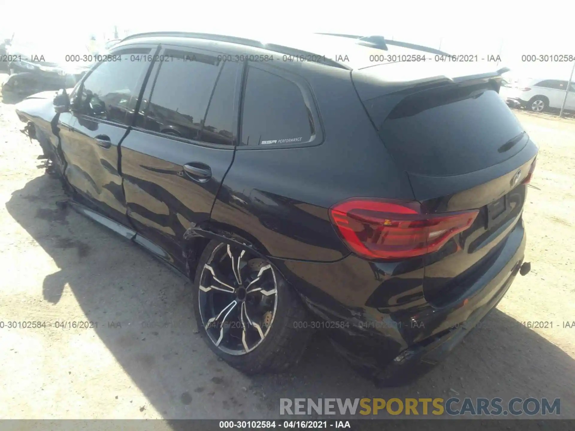 3 Photograph of a damaged car 5YMTS0C05LLT10741 BMW X3 M 2020