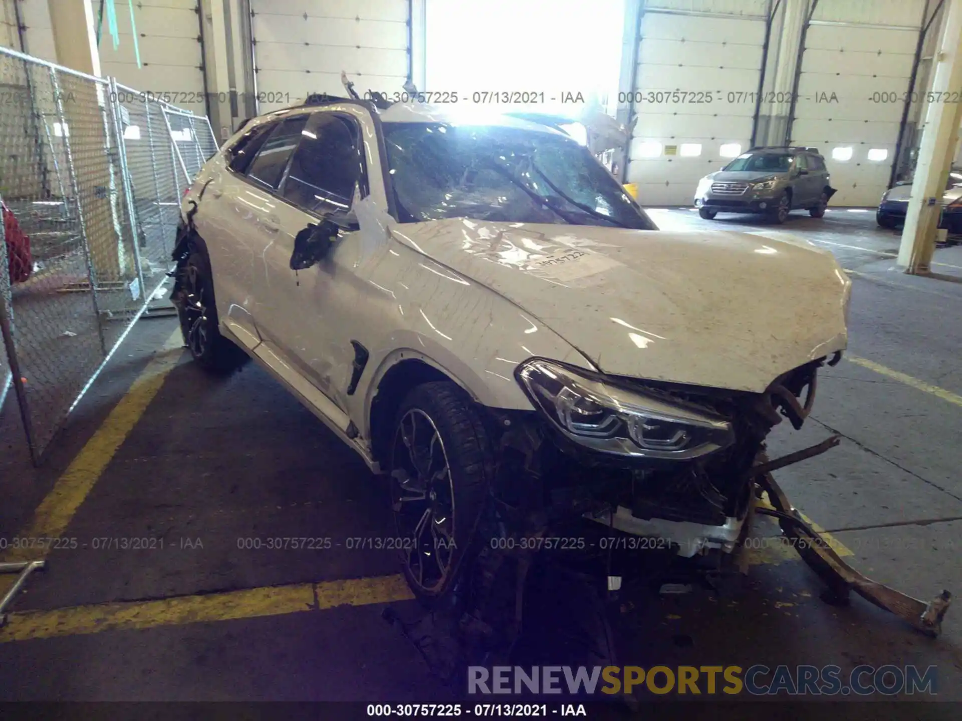 1 Photograph of a damaged car 5YMTS0C05LLT10948 BMW X3 M 2020