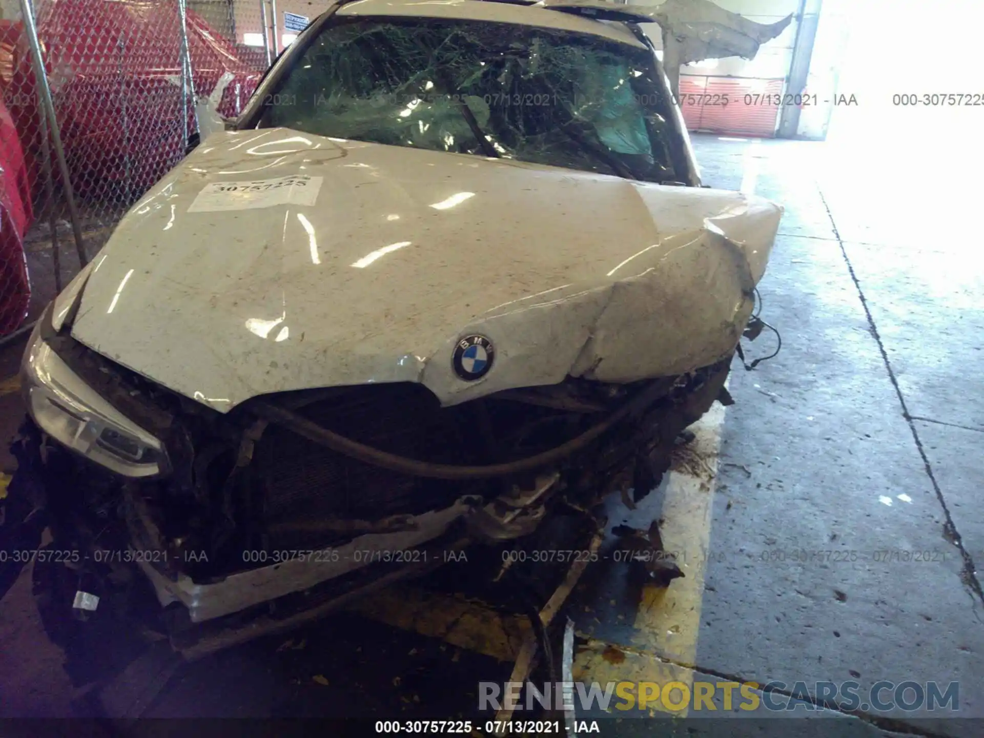 10 Photograph of a damaged car 5YMTS0C05LLT10948 BMW X3 M 2020