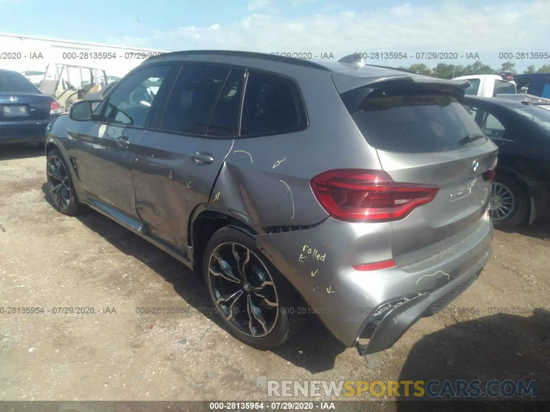 3 Фотография поврежденного автомобиля 5YMTS0C06LLA57710 BMW X3 M 2020