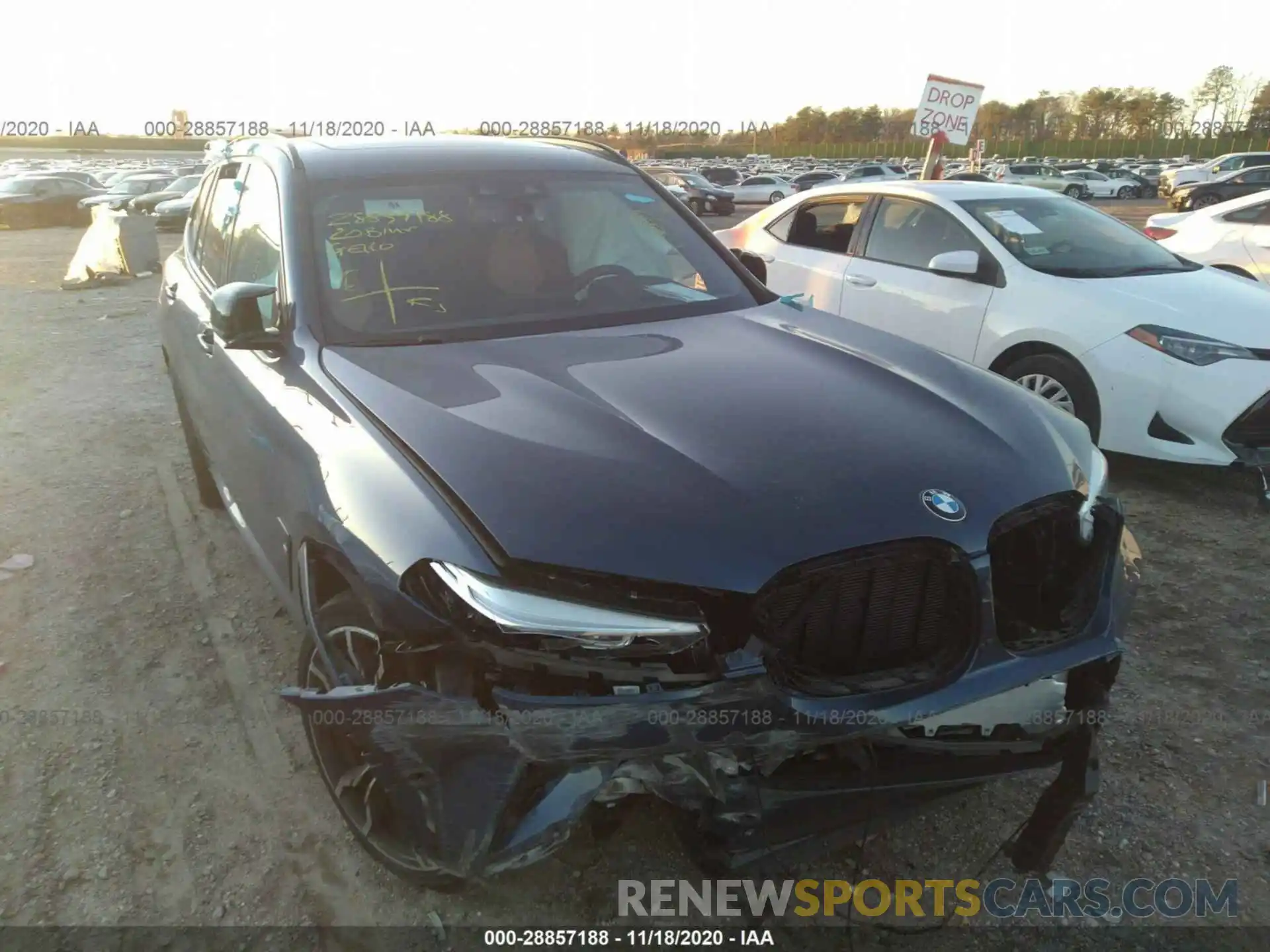 6 Photograph of a damaged car 5YMTS0C09L9B70144 BMW X3 M 2020