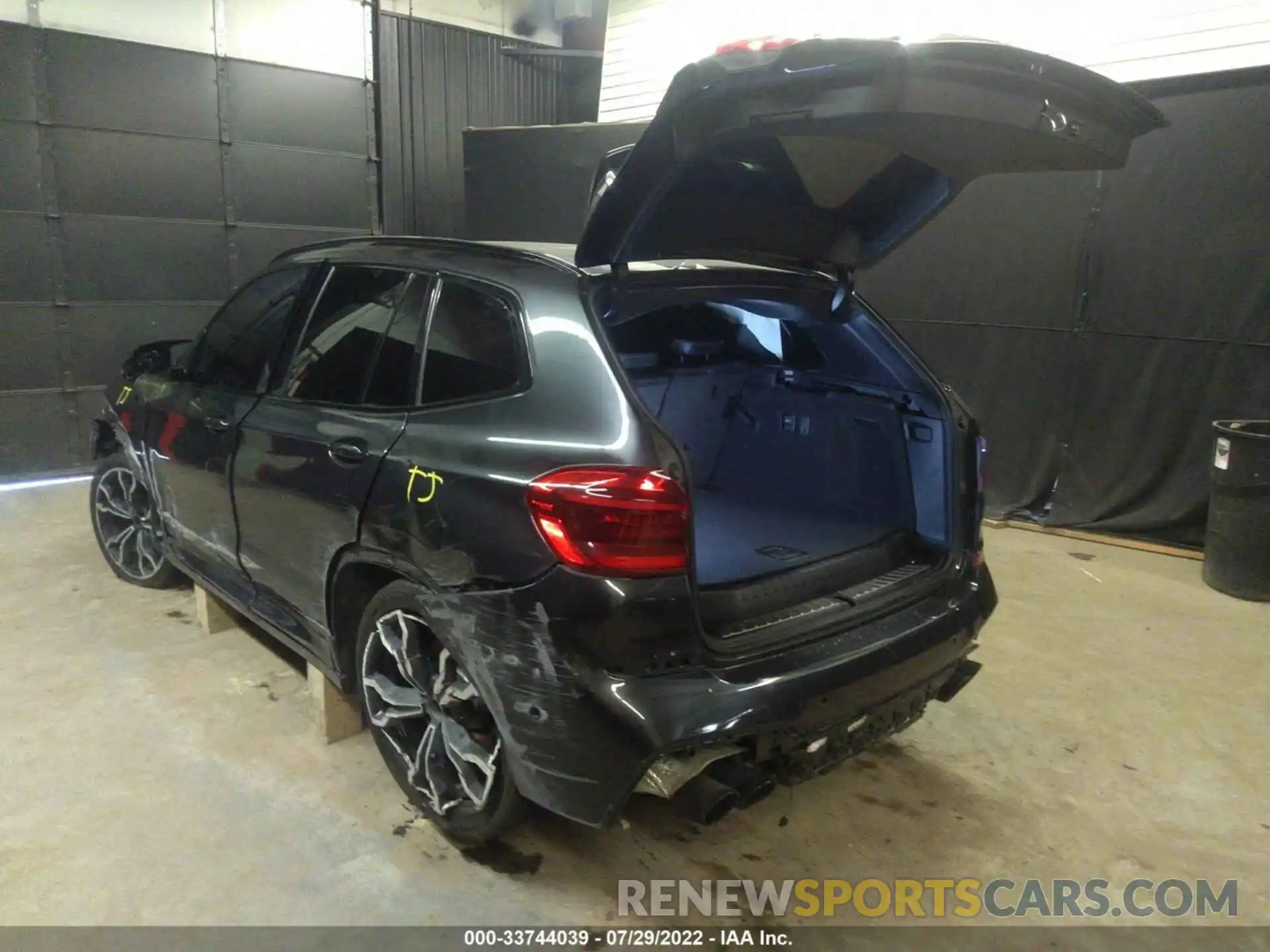 3 Фотография поврежденного автомобиля 5YMTS0C09LLT10273 BMW X3 M 2020