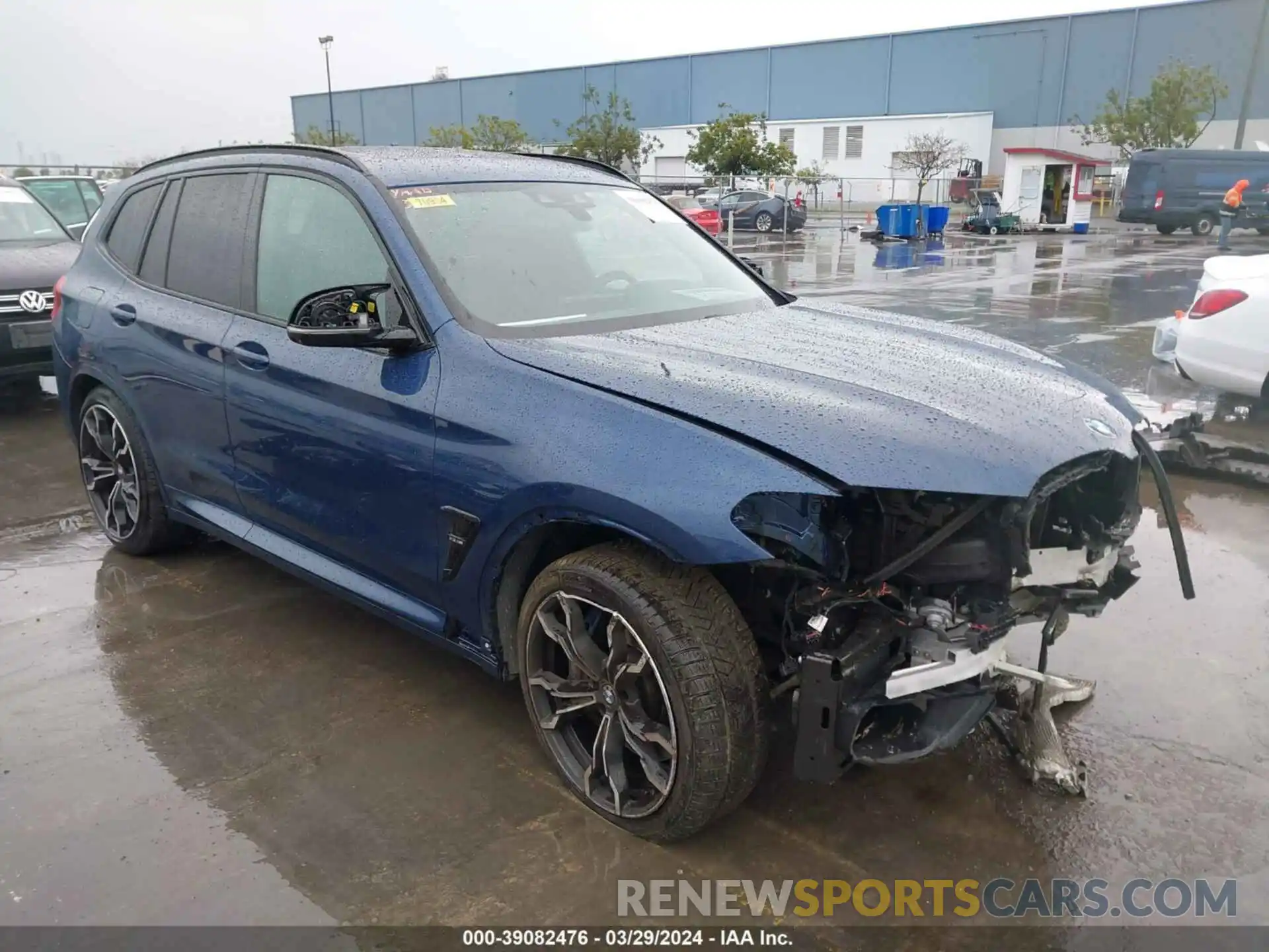 1 Photograph of a damaged car 5YMTS0C00M9G11807 BMW X3 M 2021