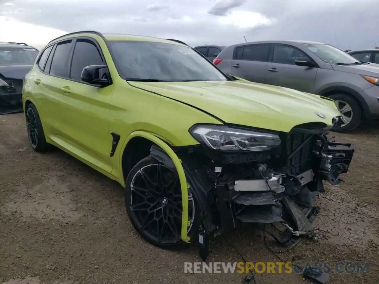 1 Photograph of a damaged car 5YM13EC01N9K40978 BMW X3 M 2022