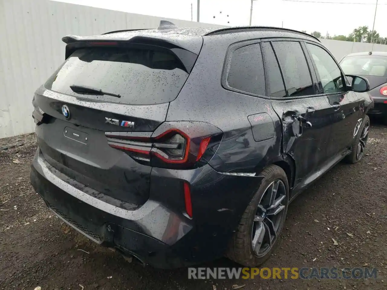 4 Фотография поврежденного автомобиля 5YM13EC04N9J34797 BMW X3 M 2022