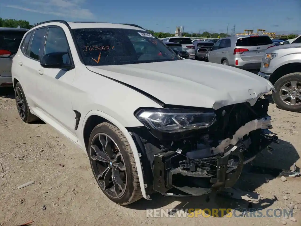 1 Photograph of a damaged car 5YM13EC09N9J63227 BMW X3 M 2022