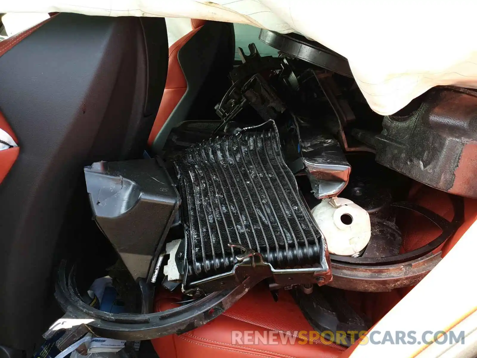 6 Фотография поврежденного автомобиля 5YMTS0C08L9B43971 BMW X3 M COMPE 2020