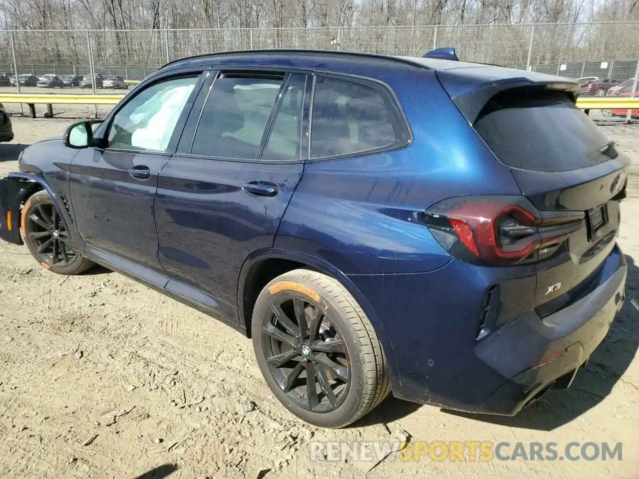 2 Photograph of a damaged car 5UX83DP03N9N01084 BMW X3 M40I 2022