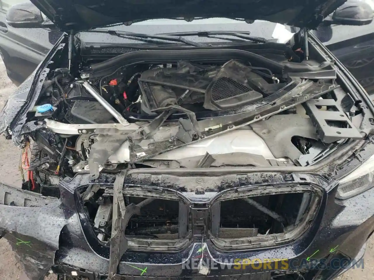 11 Photograph of a damaged car 5UX83DP07N9J20189 BMW X3 M40I 2022