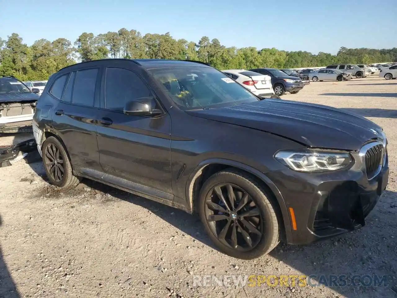 4 Photograph of a damaged car 5UX83DP02P9S97672 BMW X3 M40I 2023