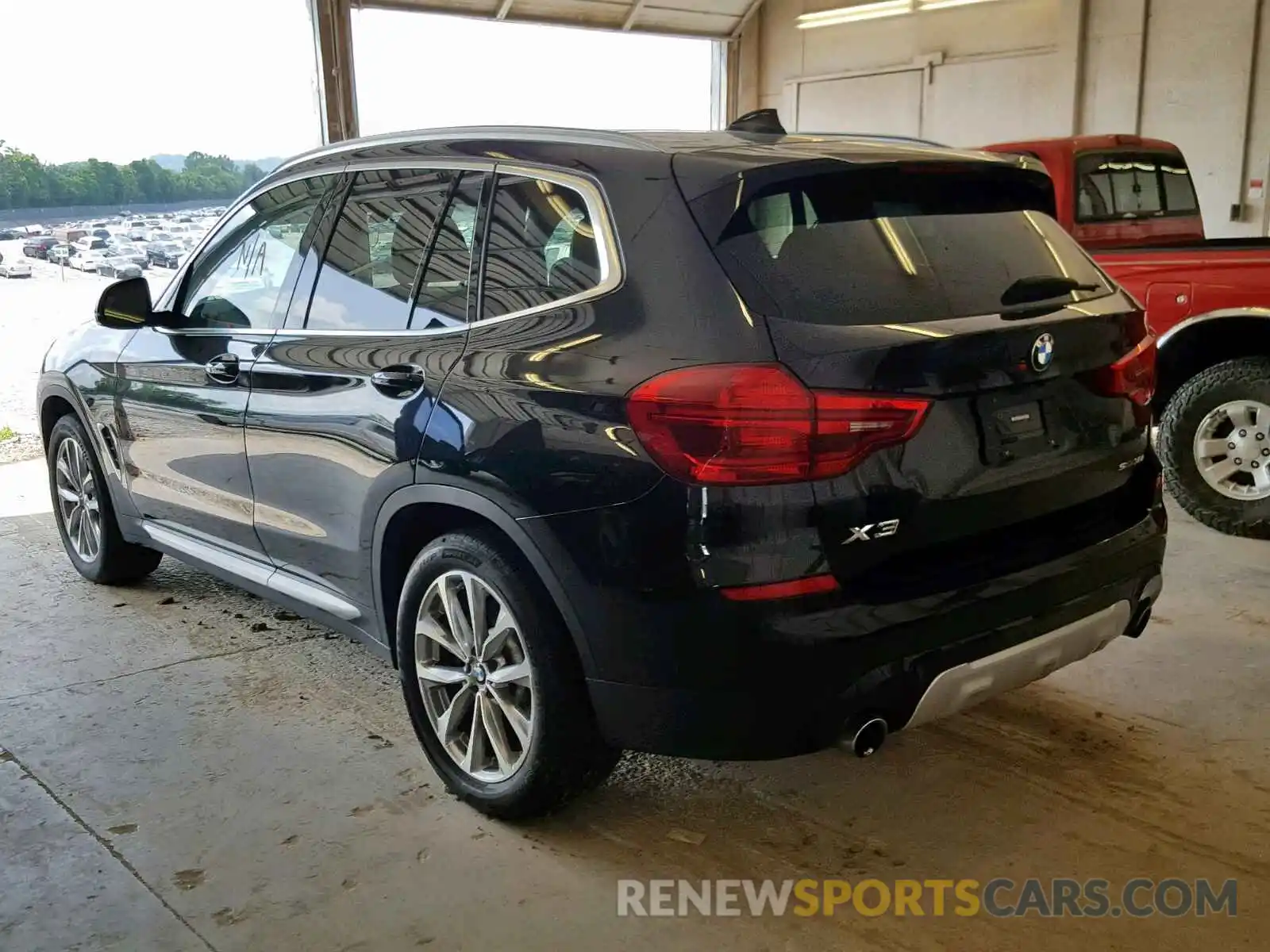 3 Photograph of a damaged car 5UXTR7C50KLE93524 BMW X3 SDRIVE3 2019