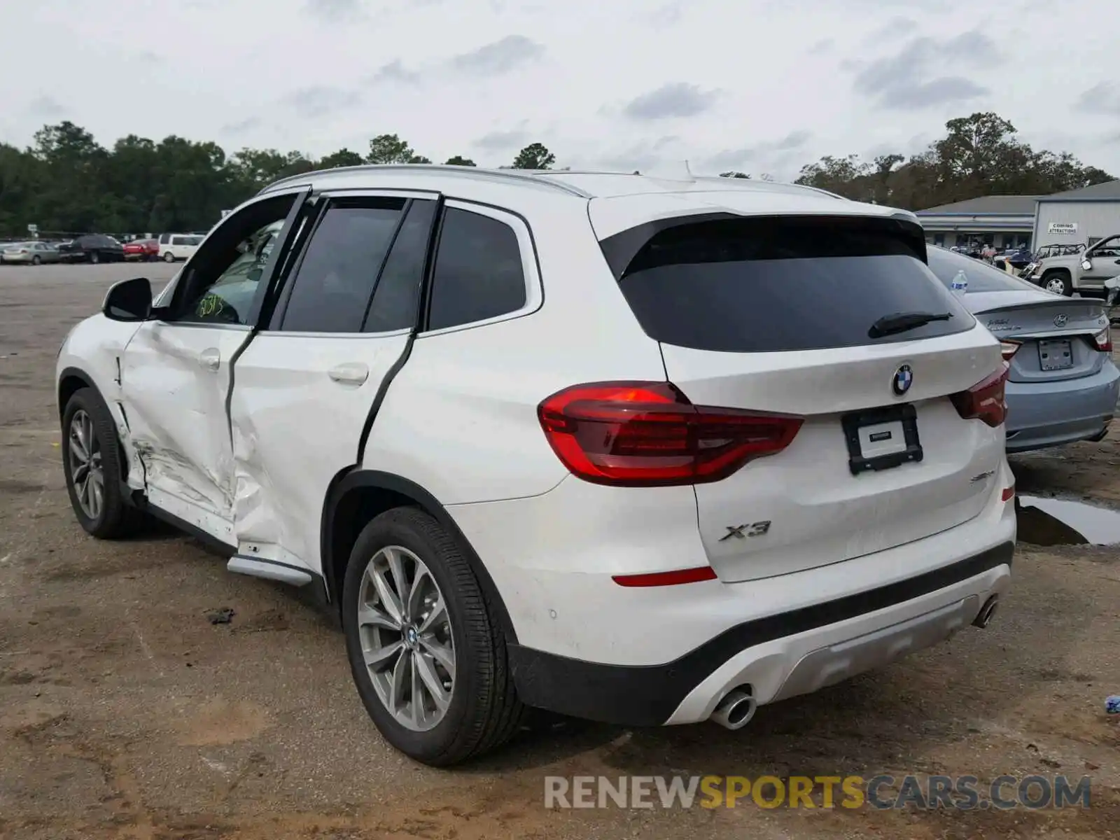 3 Photograph of a damaged car 5UXTR7C50KLF27459 BMW X3 SDRIVE3 2019