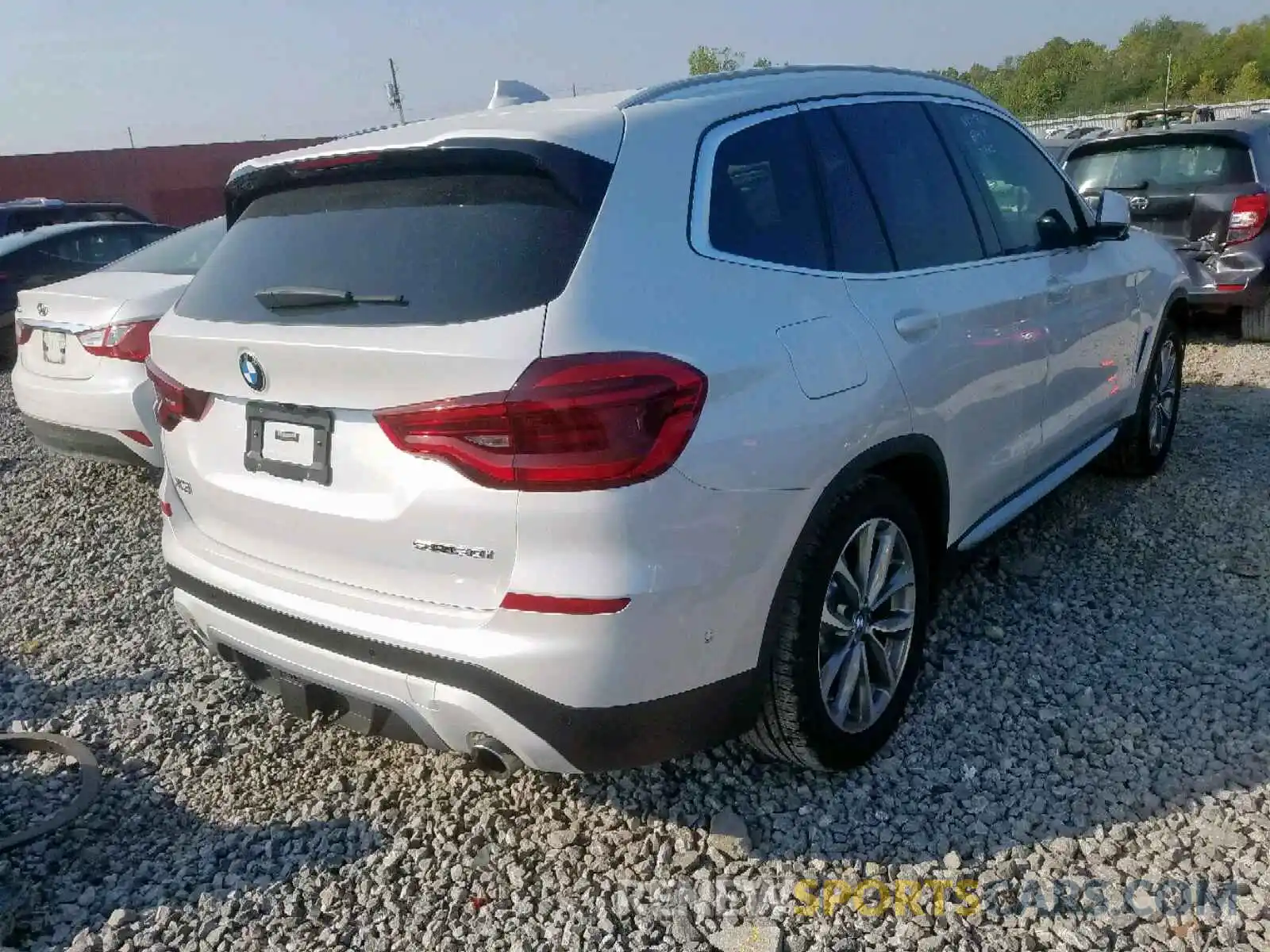 4 Photograph of a damaged car 5UXTR7C50KLF29616 BMW X3 SDRIVE3 2019