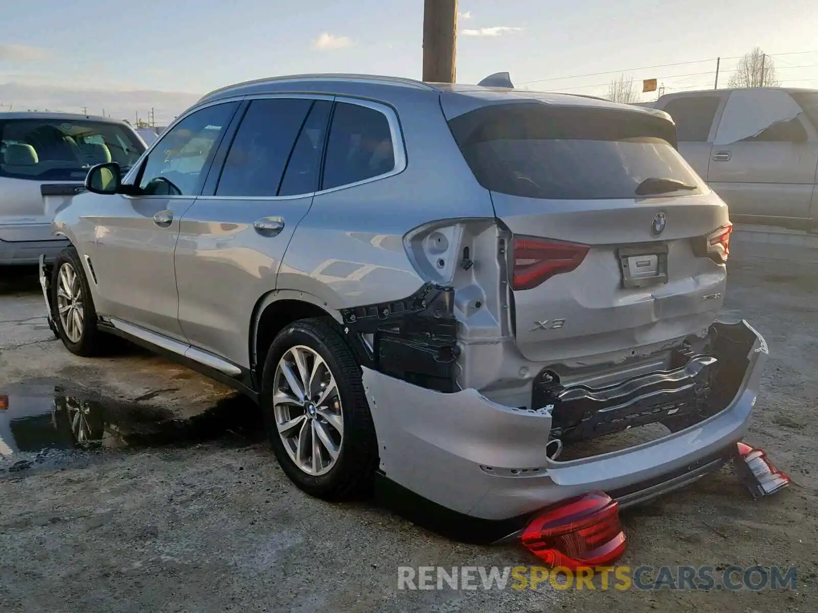 3 Photograph of a damaged car 5UXTR7C51KLA48595 BMW X3 SDRIVE3 2019