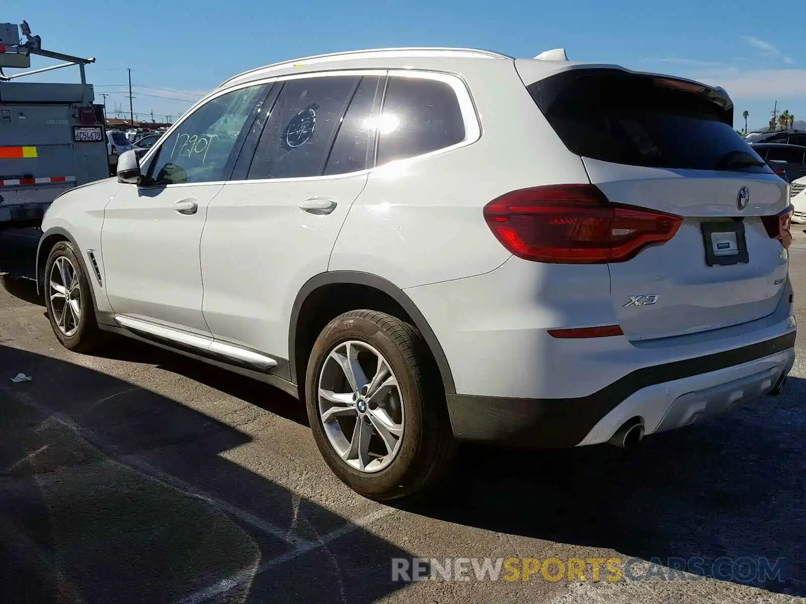 3 Photograph of a damaged car 5UXTR7C53KLR43647 BMW X3 SDRIVE3 2019