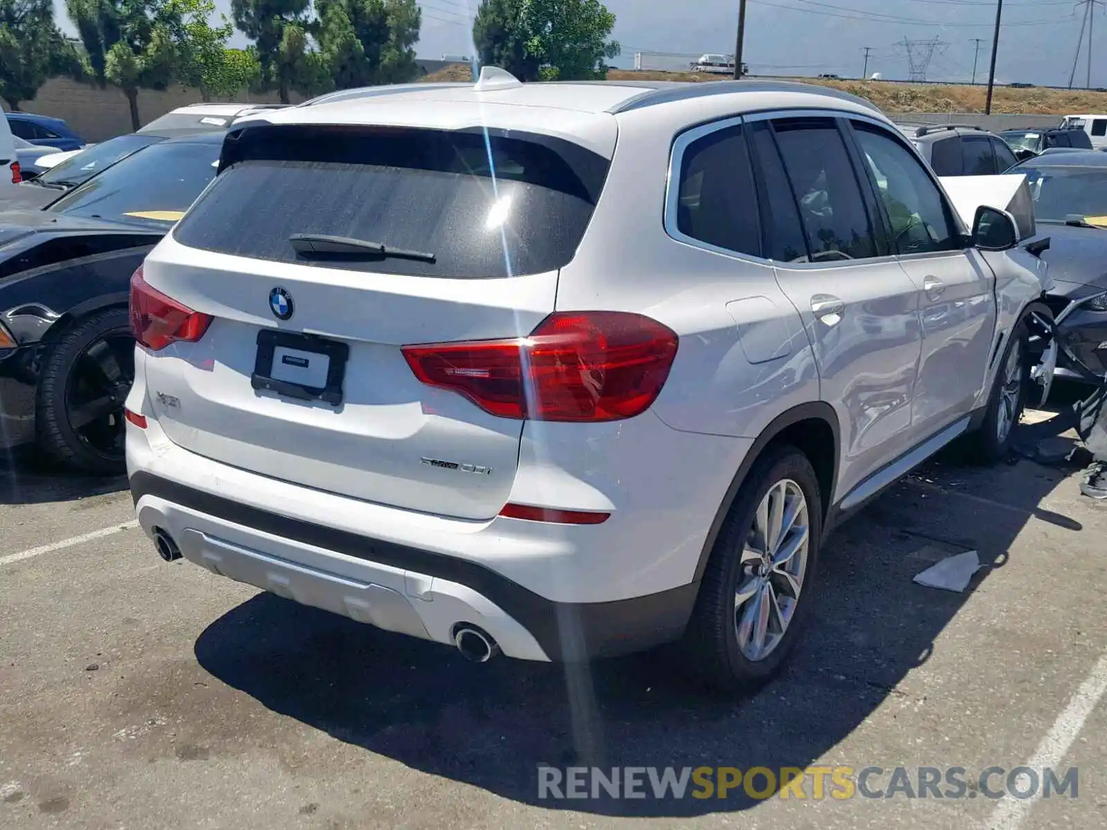 4 Photograph of a damaged car 5UXTR7C54KLE93722 BMW X3 SDRIVE3 2019