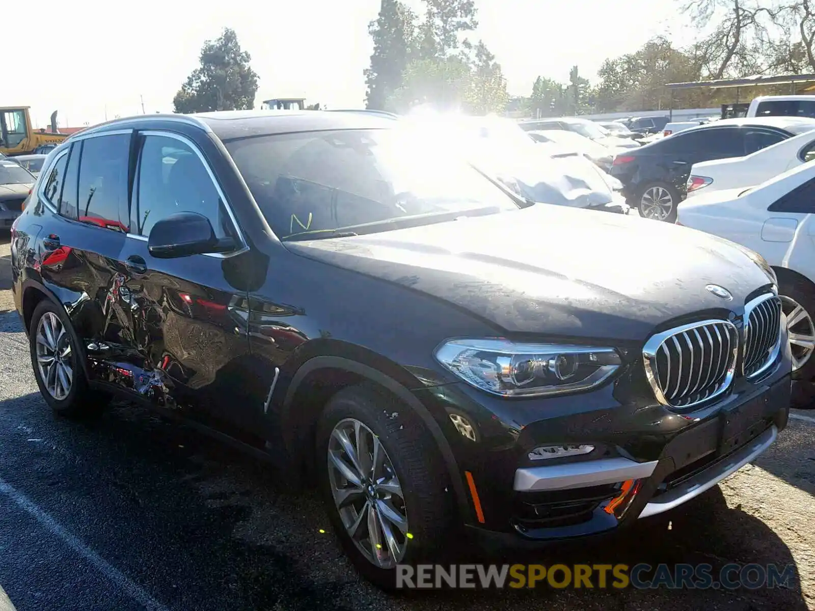 1 Photograph of a damaged car 5UXTR7C54KLE98001 BMW X3 SDRIVE3 2019