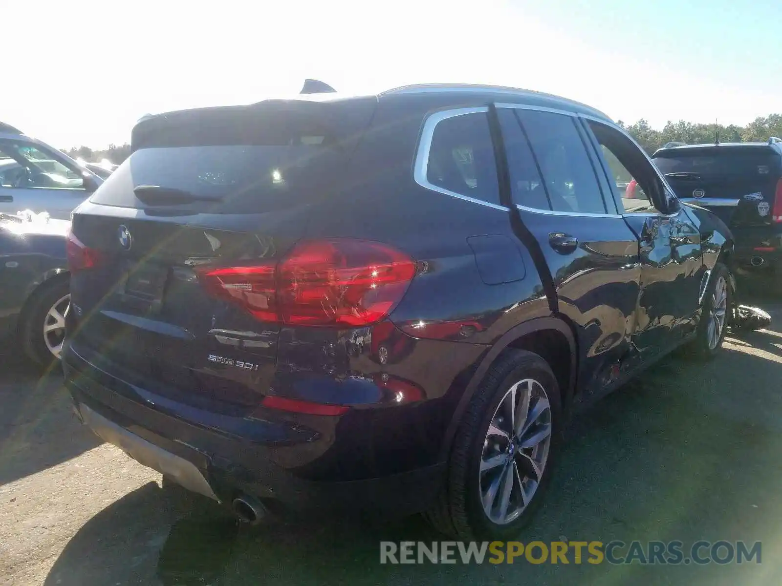 4 Photograph of a damaged car 5UXTR7C55KLE97052 BMW X3 SDRIVE3 2019