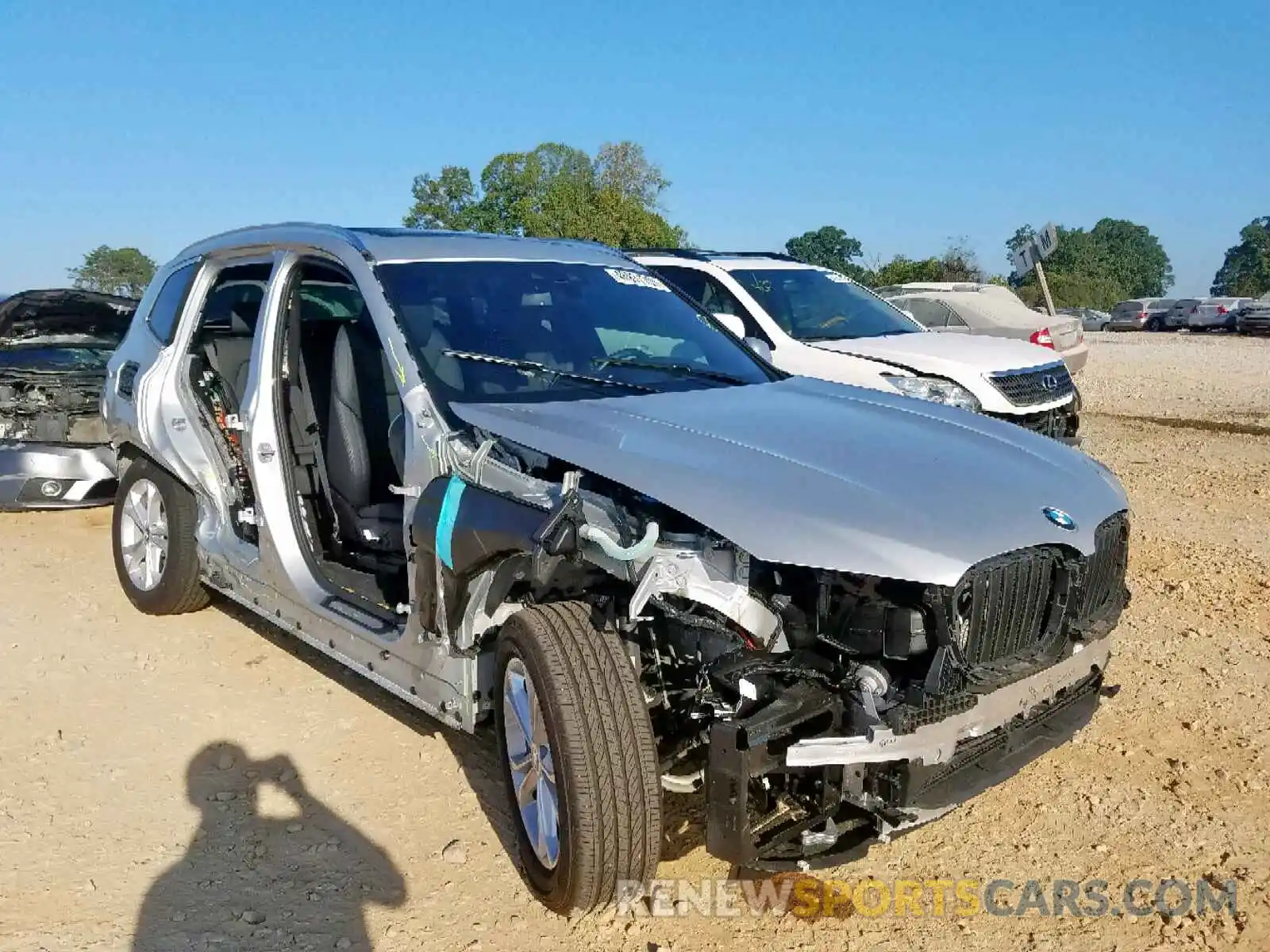 1 Photograph of a damaged car 5UXTR7C55KLF33581 BMW X3 SDRIVE3 2019