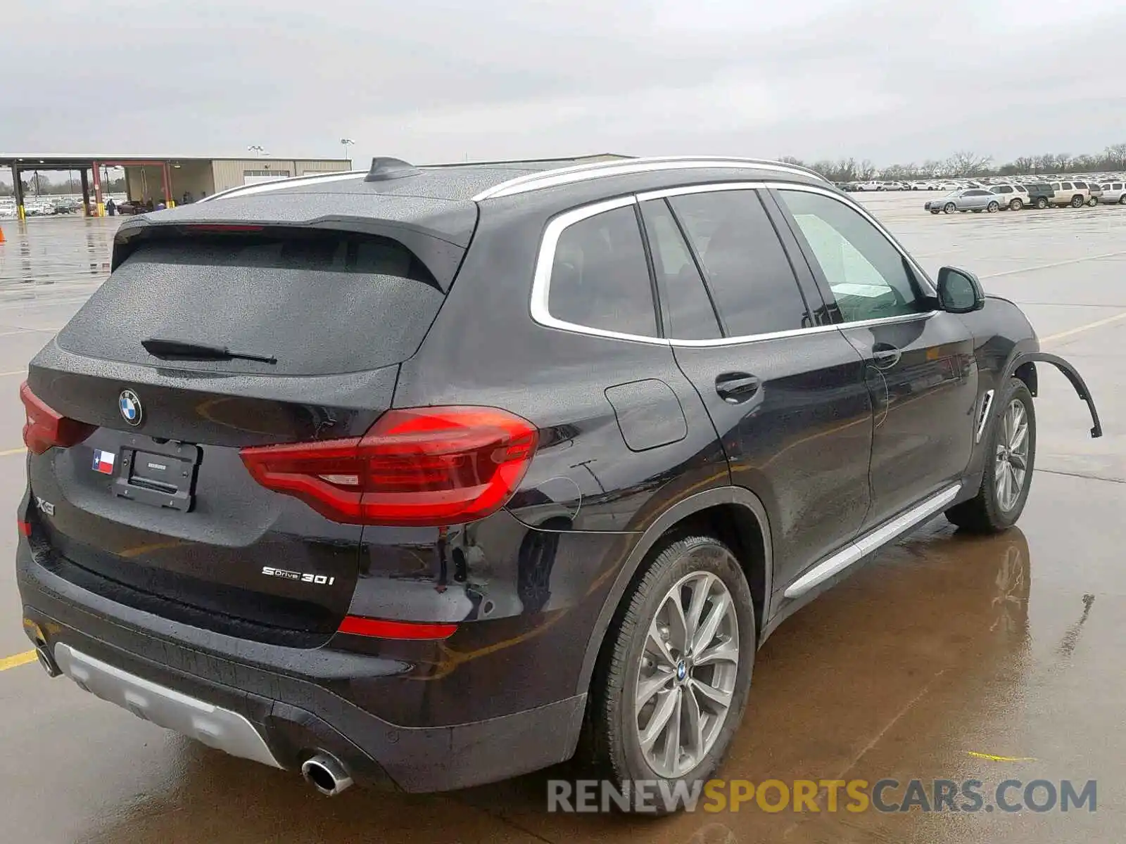 4 Photograph of a damaged car 5UXTR7C57KLF33775 BMW X3 SDRIVE3 2019