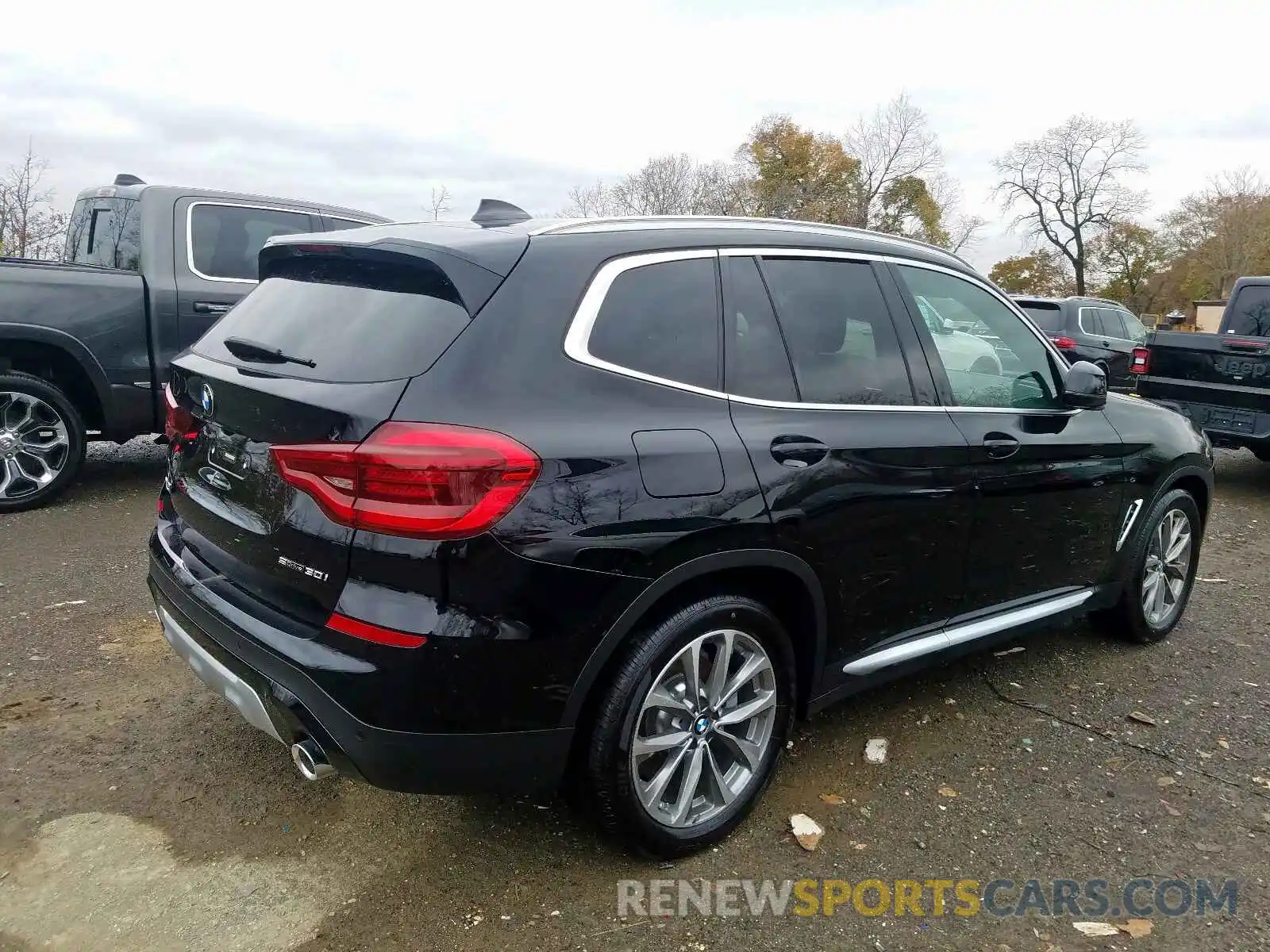 4 Photograph of a damaged car 5UXTR7C58KLR51811 BMW X3 SDRIVE3 2019