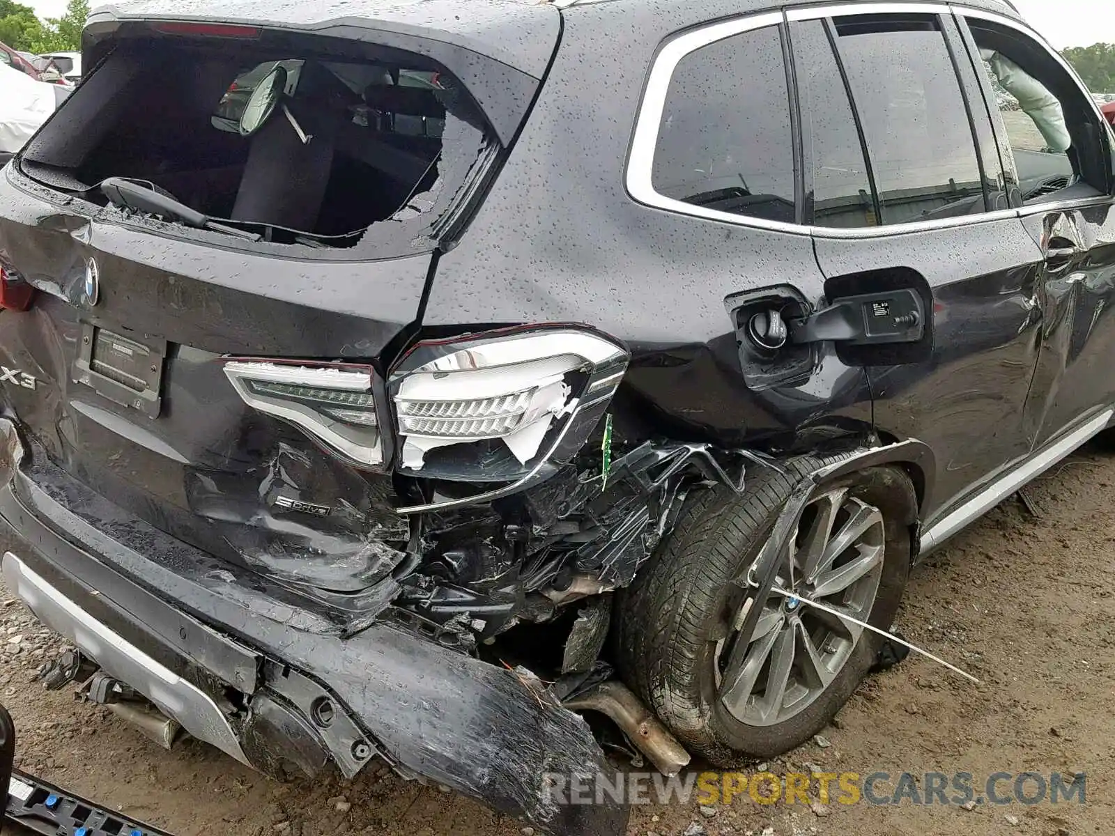 9 Photograph of a damaged car 5UXTR7C59KLE94509 BMW X3 SDRIVE3 2019