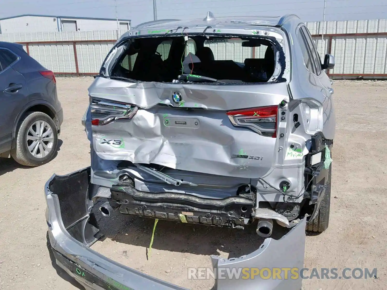 9 Photograph of a damaged car 5UXTR7C59KLF25807 BMW X3 SDRIVE3 2019