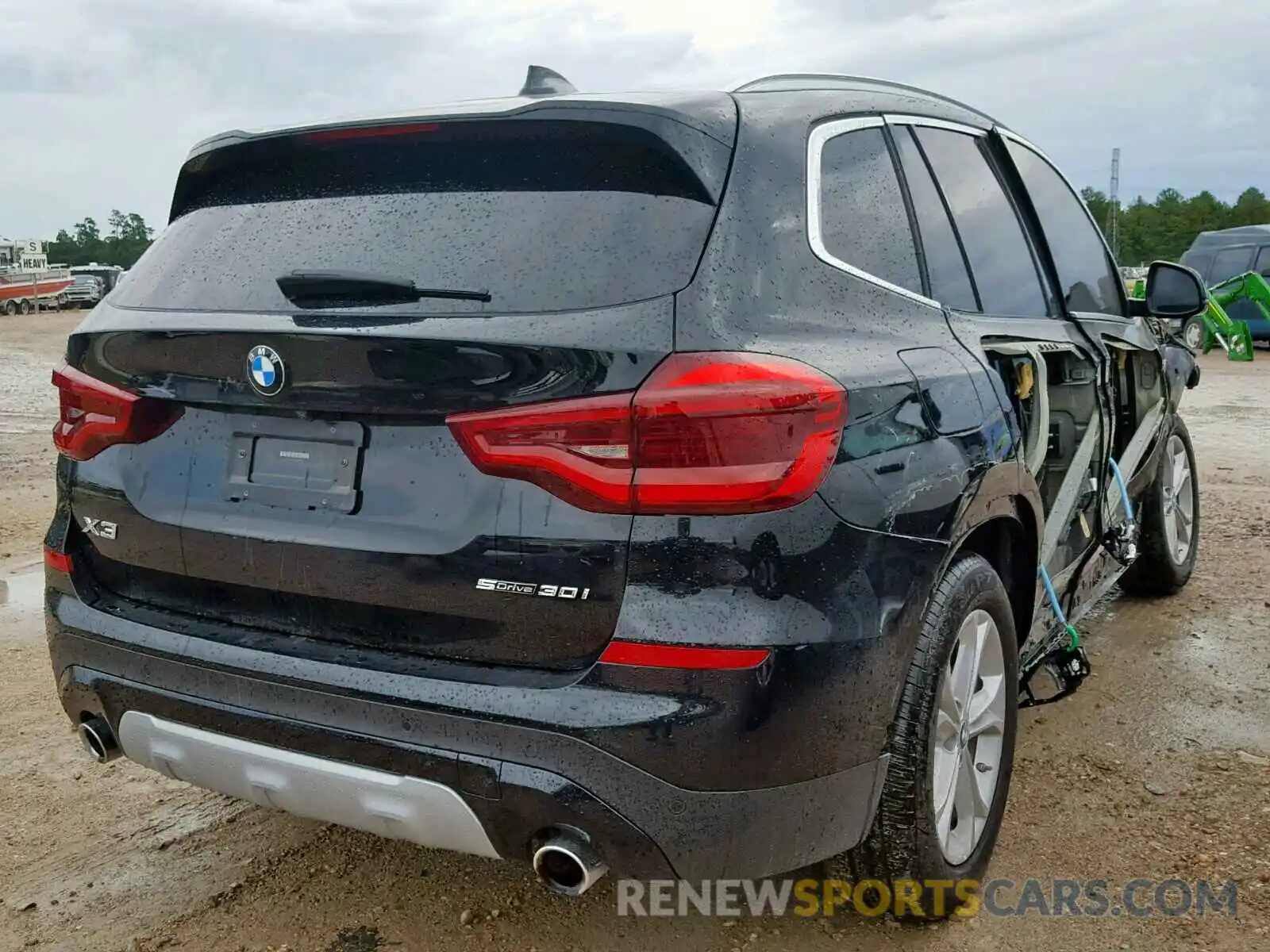 4 Photograph of a damaged car 5UXTR7C59KLF31025 BMW X3 SDRIVE3 2019