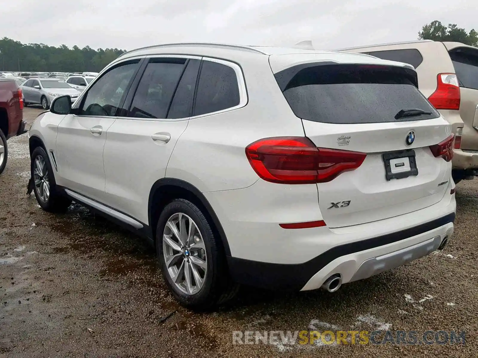 3 Photograph of a damaged car 5UXTR7C5XKLE94194 BMW X3 SDRIVE3 2019