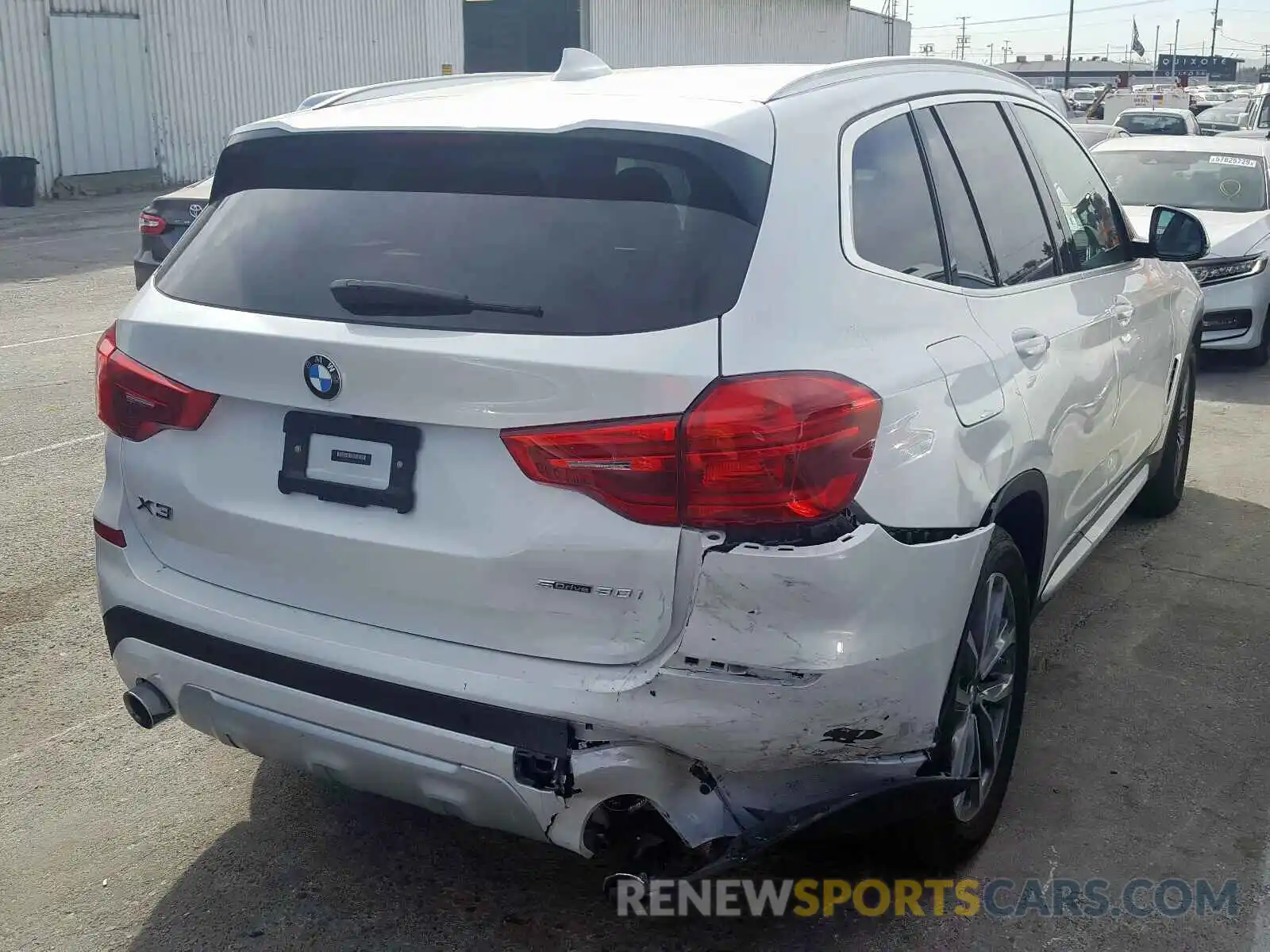 4 Photograph of a damaged car 5UXTR7C5XKLR47517 BMW X3 SDRIVE3 2019