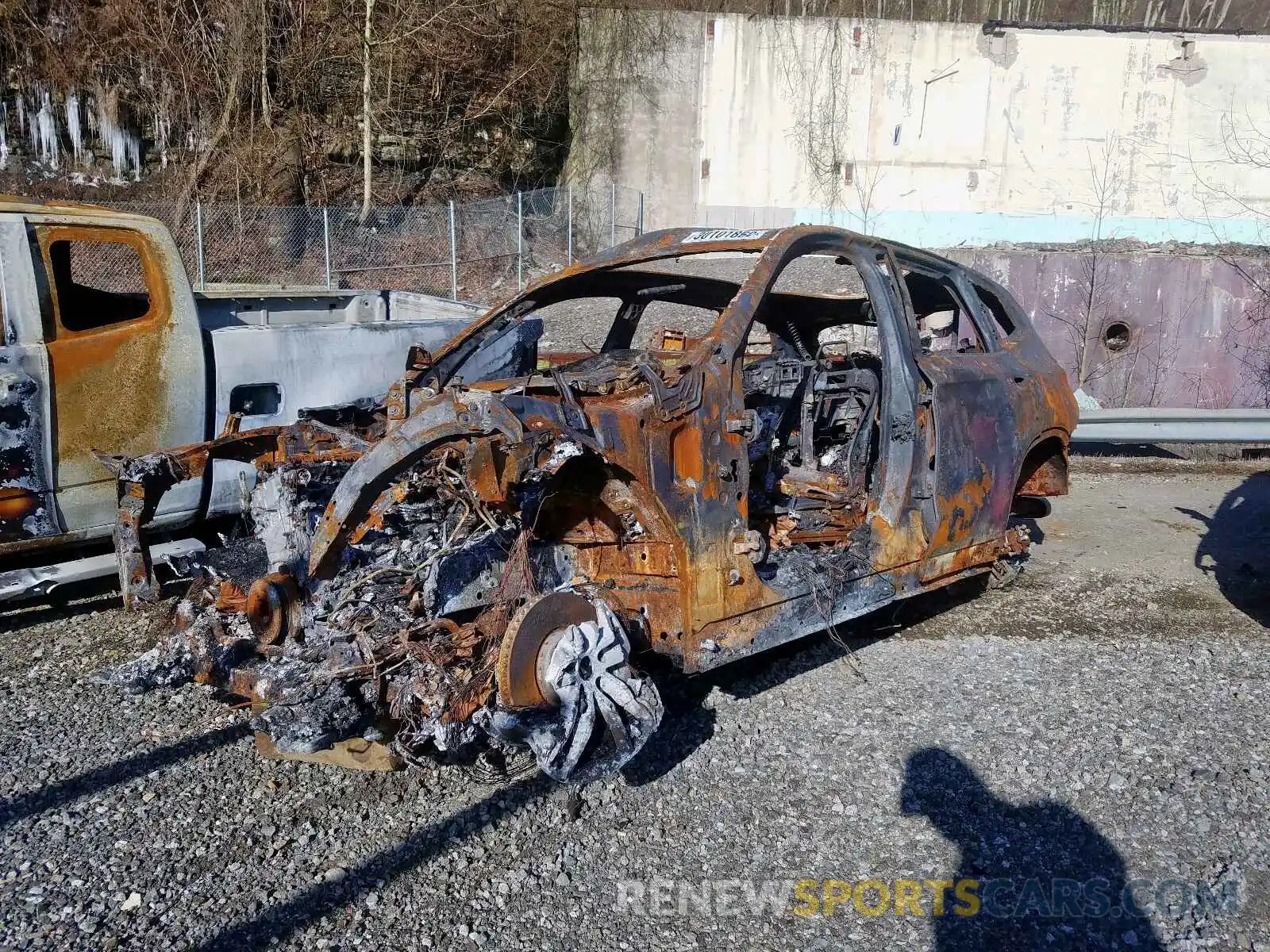 2 Фотография поврежденного автомобиля 5UXTS3C55KLR73424 BMW X3 XDRIVEM 2019