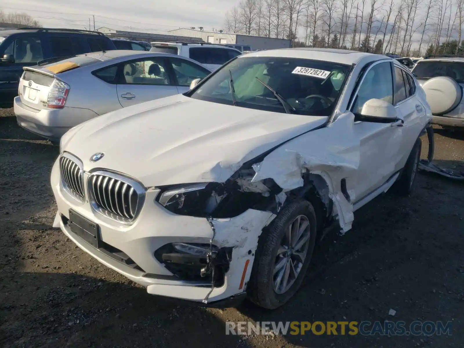 2 Photograph of a damaged car 5UXUJ3C50KLA58460 BMW X4 2019