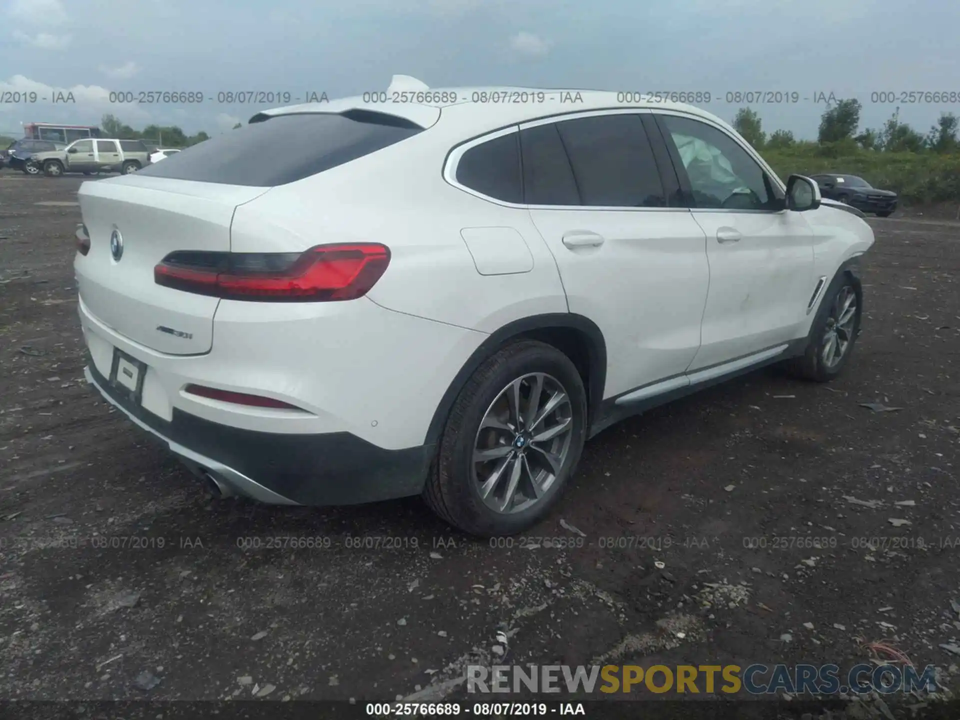 4 Фотография поврежденного автомобиля 5UXUJ3C51KLA58516 BMW X4 2019