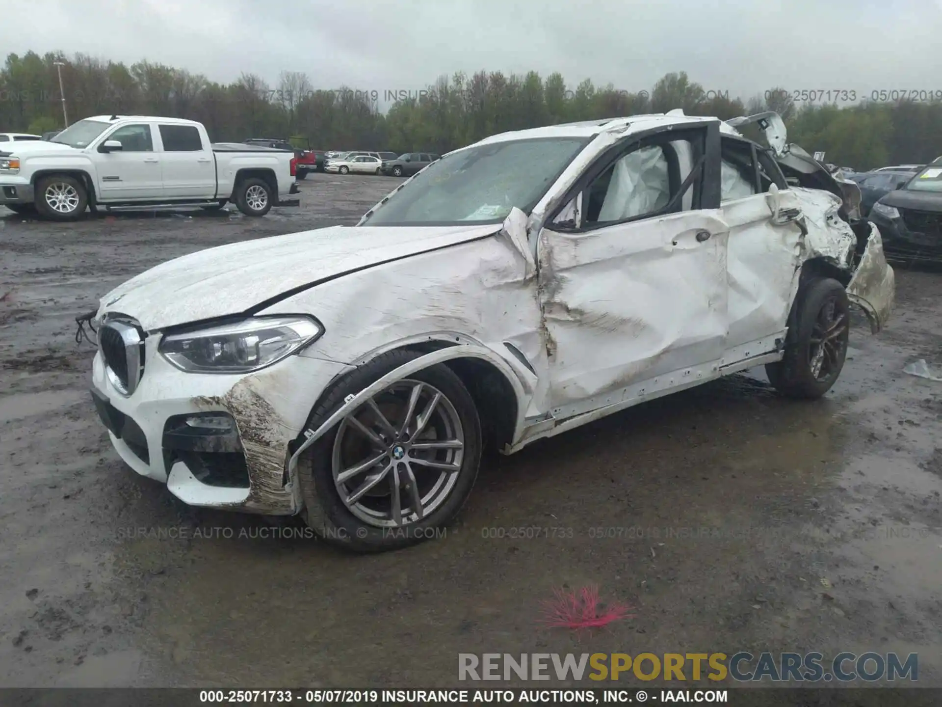 2 Фотография поврежденного автомобиля 5UXUJ3C51KLG52457 BMW X4 2019