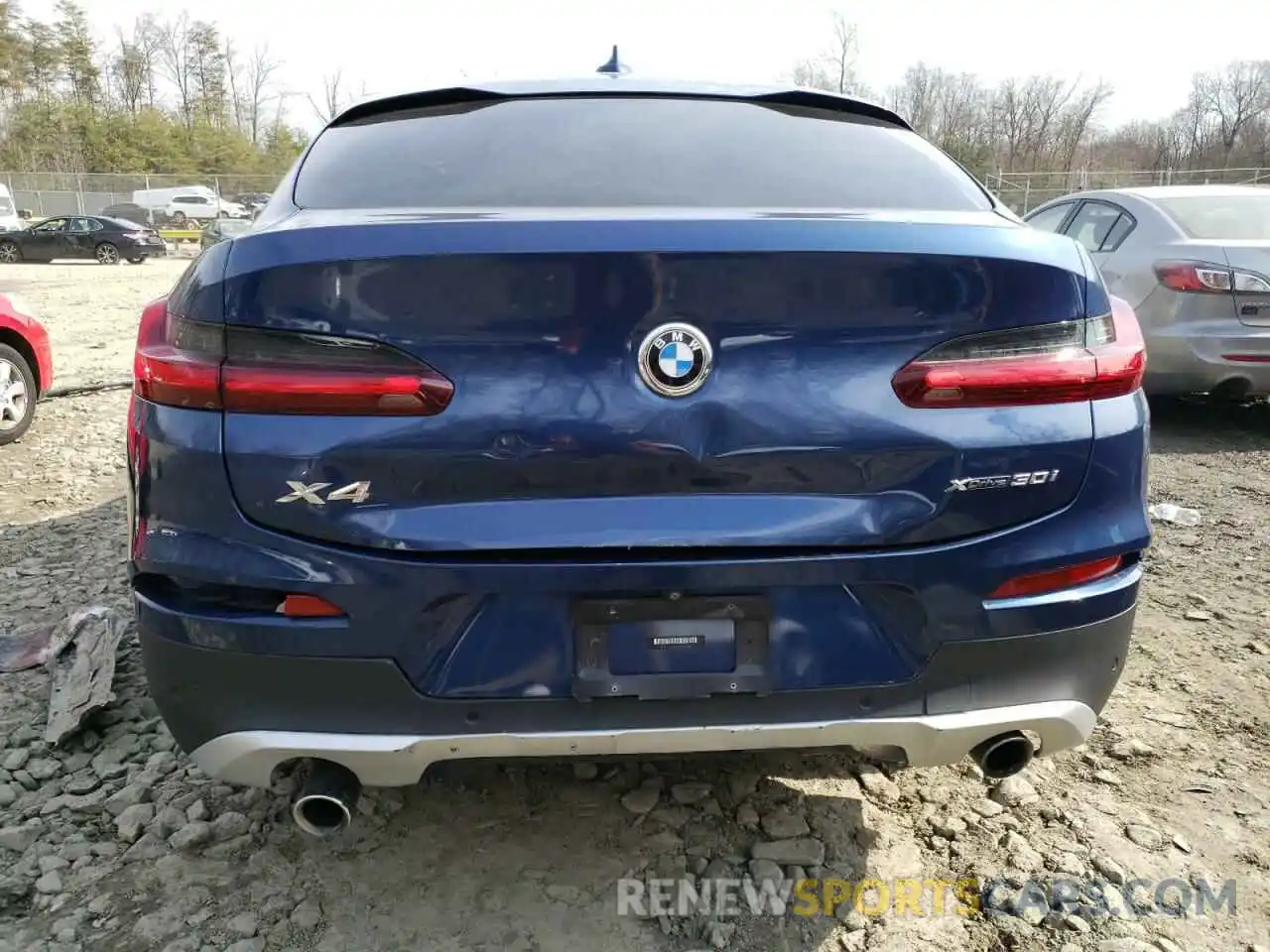 6 Photograph of a damaged car 5UXUJ3C51KLG52720 BMW X4 2019