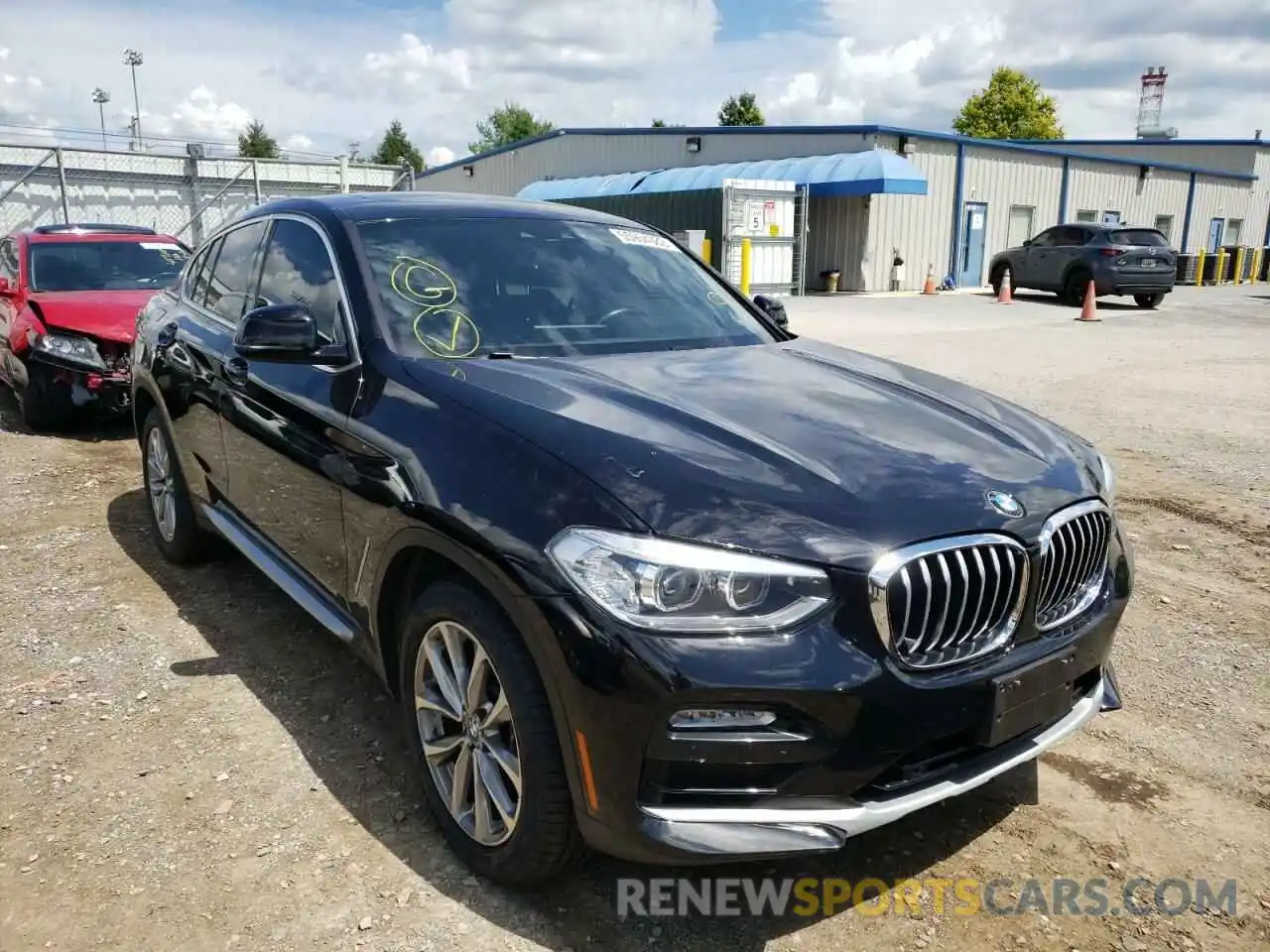 9 Photograph of a damaged car 5UXUJ3C51KLG55536 BMW X4 2019