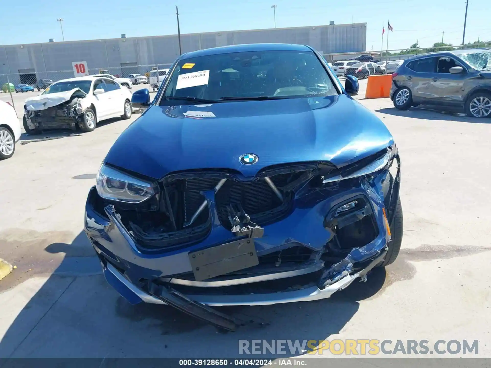 6 Photograph of a damaged car 5UXUJ3C51KLG56573 BMW X4 2019