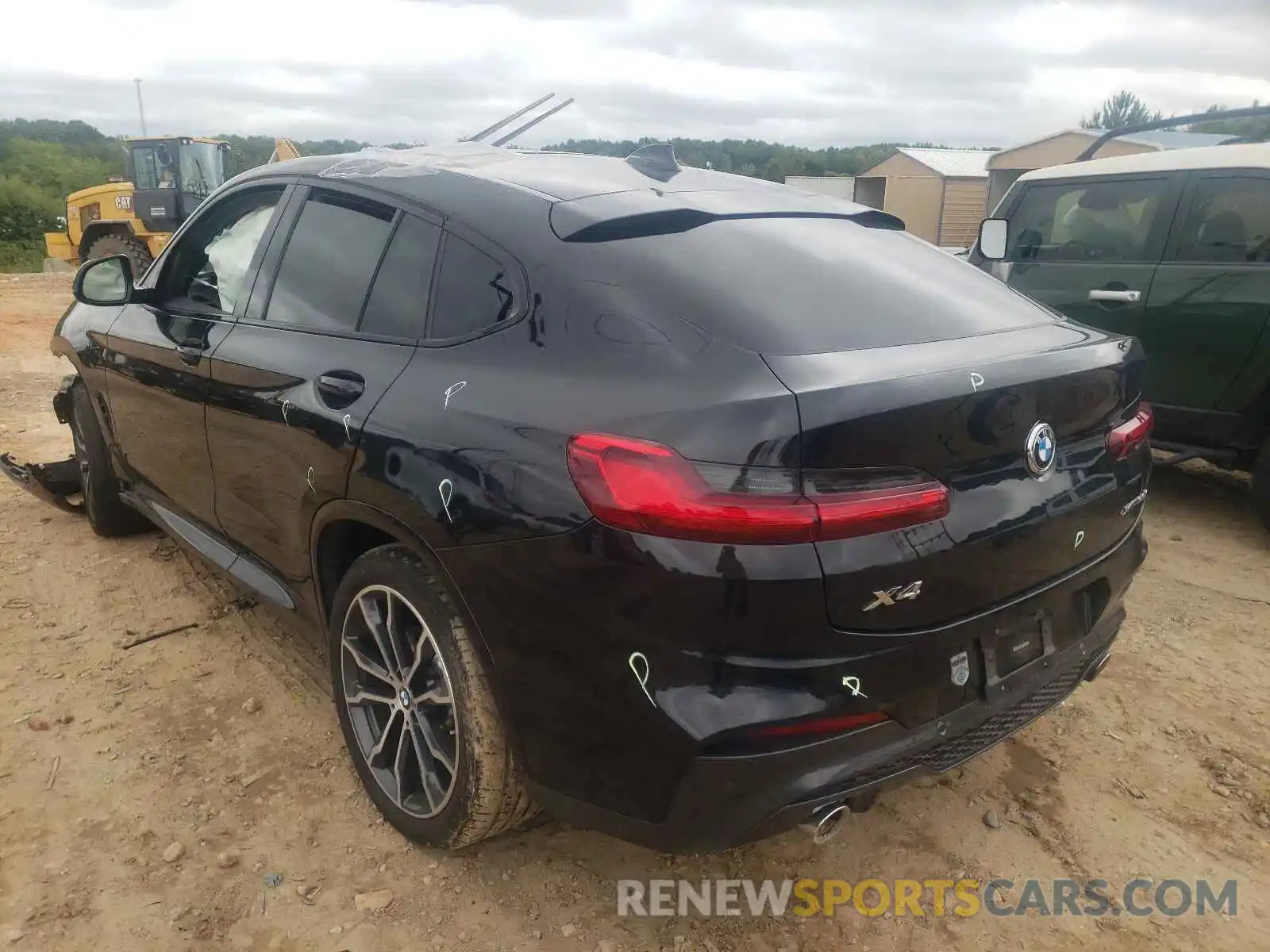 3 Photograph of a damaged car 5UXUJ3C51KLG56640 BMW X4 2019