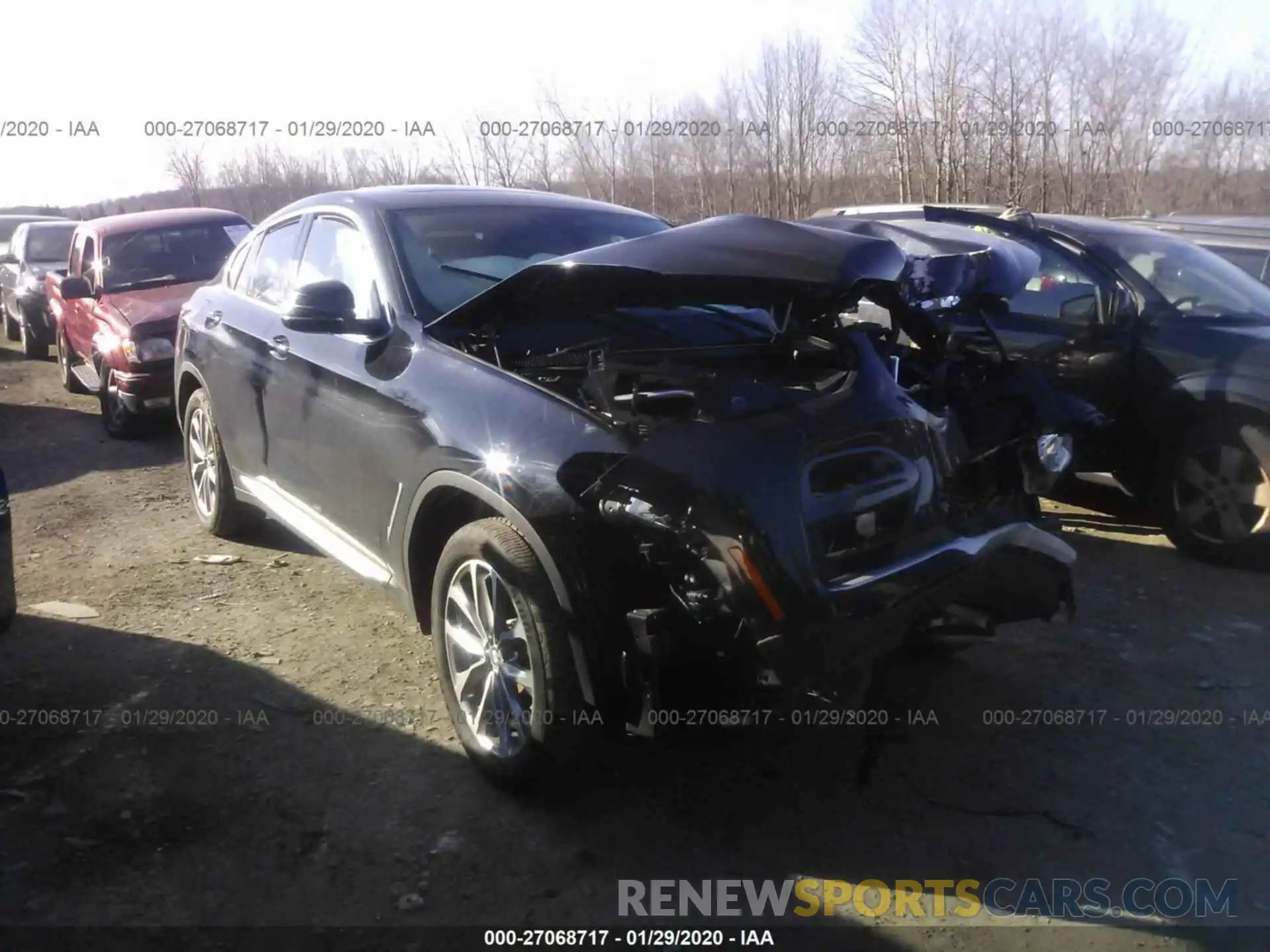 1 Photograph of a damaged car 5UXUJ3C51KLG57030 BMW X4 2019