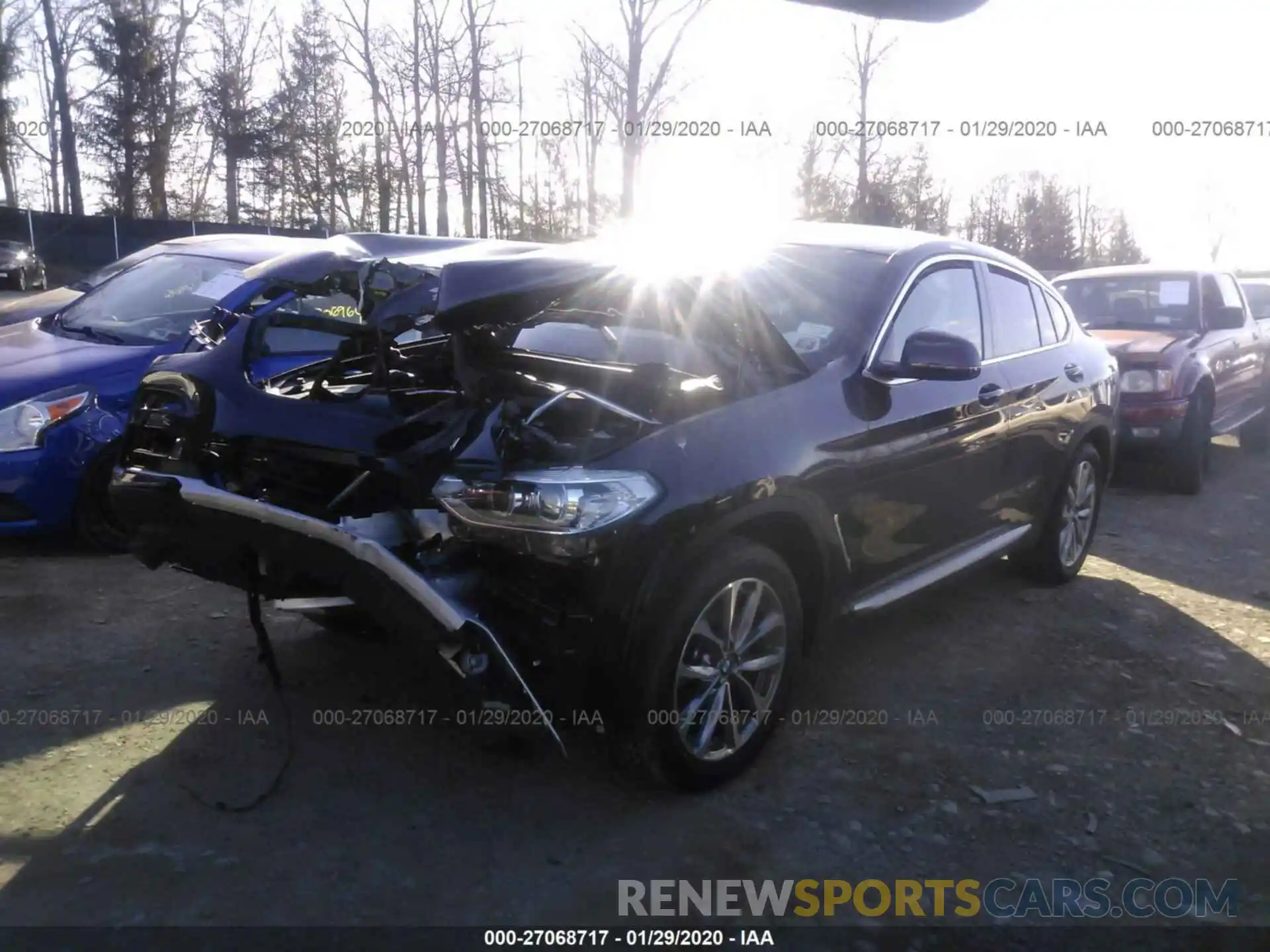 2 Photograph of a damaged car 5UXUJ3C51KLG57030 BMW X4 2019